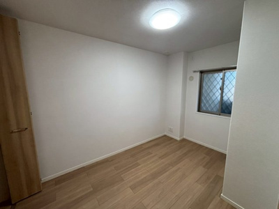 【洋室】 | アルファステイツ本町六丁目