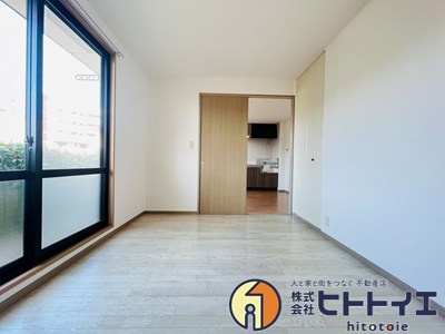 コーポ大川の洋室