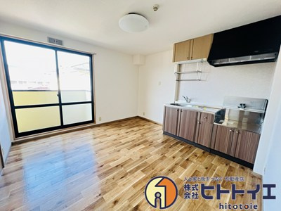 コーポ大川の居間・リビング