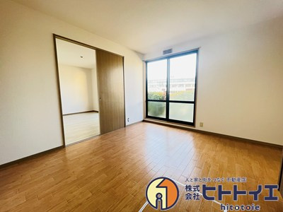 コーポ大川の洋室