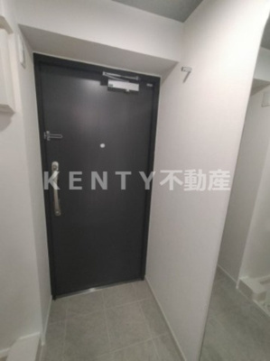 【玄関】 | ＣＯＣＯＣＵＢＥ大森山王 | ゆったりとした玄関です