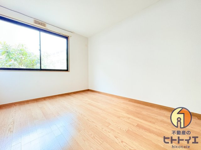 コーポ大川の洋室