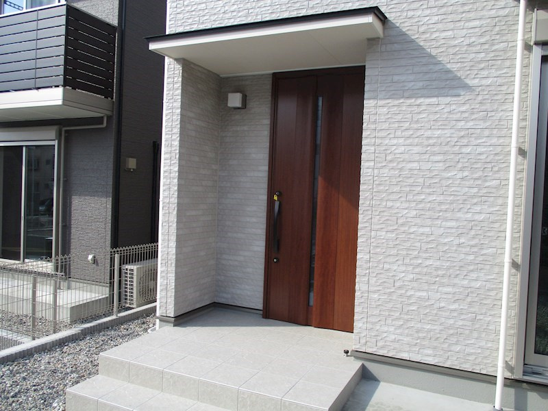 コンコルディア　シティ　いだかだい Ｂ棟のエントランス