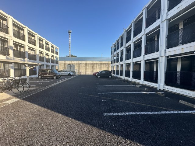 アイルーム豊田永覚Ⅰの駐車場