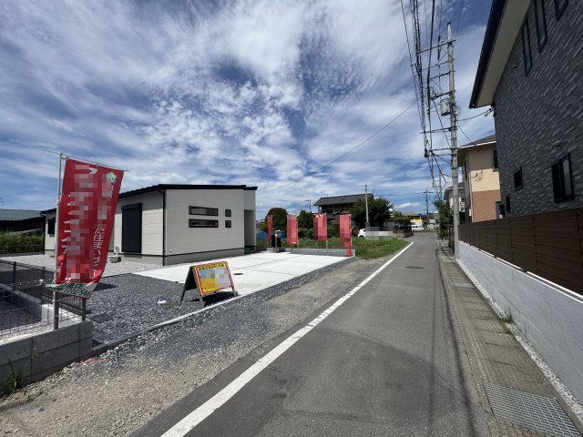 新築　前橋市後家町　1号棟の前面道路含む現地写真|現地写真　東側接道幅員約4.7ｍ