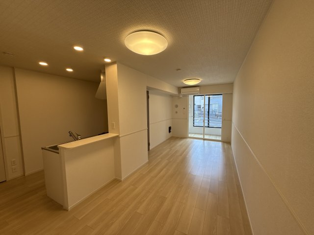 プリマヴェーラＢの居間・リビング