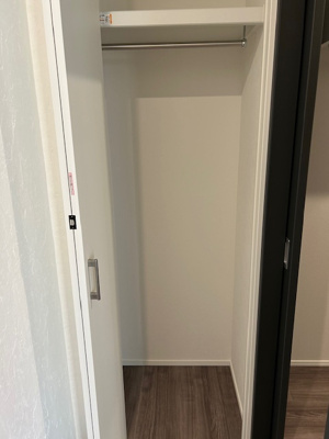 【収納】 | 星和台６丁目　新築戸建 | 収納が各所に配置されていますので収納上手になれますよ。