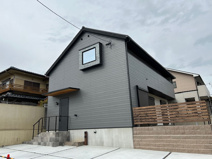 星和台６丁目　新築戸建の画像