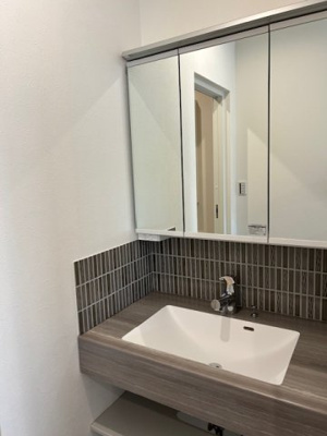 【独立洗面台】 | 星和台６丁目　新築戸建 | おしゃれな洗面台で、身支度も楽しくなります。