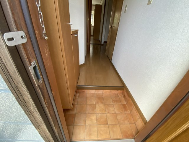 レジデンス夢前の玄関