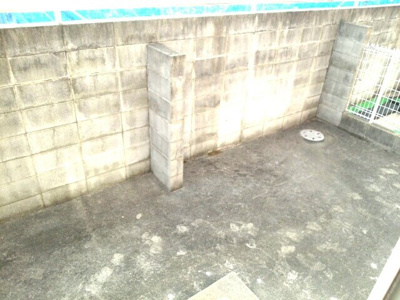 【庭】 | ラ・カサ・デル・スエーニョⅡ | お庭の付いた物件です