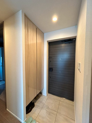 【玄関】 | パラドール四条梅津