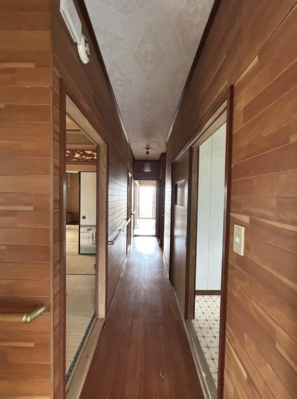 日立市石名坂町1丁目　中古戸建の内装