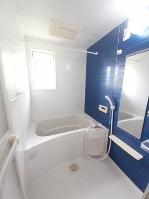 【浴室】 | サニーサイドＵＰ | 日々の疲れを癒すお風呂付です