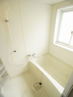 【浴室】 | 飯島コーポ8号棟 | 追い焚き機能付きです♪