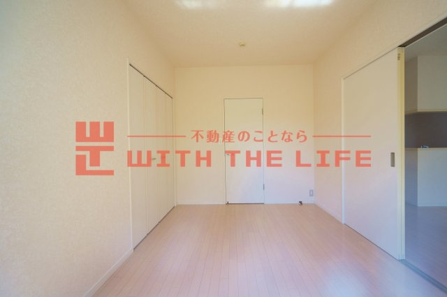 サンビスタ21【キャッシュバック対象物件】の洋室|広々とした洋室です