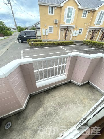 【バルコニー】 | 落ち着いた時間を過ごせるバルコニーです