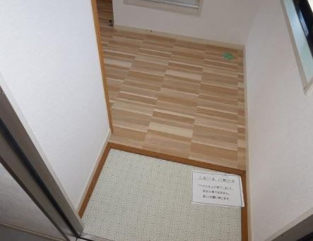【玄関】コート青葉　