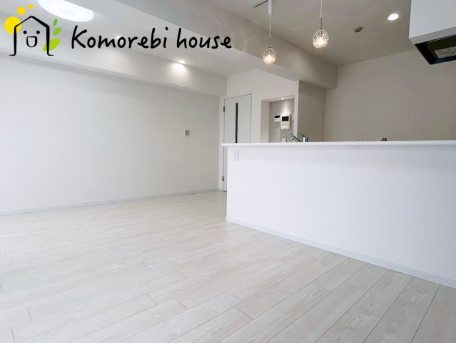 ウィンベルコーラス大宮第弐の居間・リビング|ゆったりとした居間です