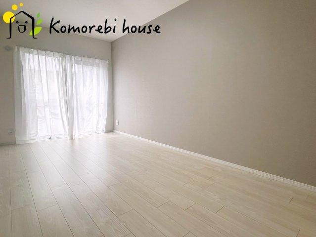 ウィンベルコーラス大宮第弐の寝室|落ち着いた色調の寝室です