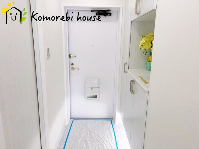 ウィンベルコーラス大宮第弐の玄関|明るい玄関です