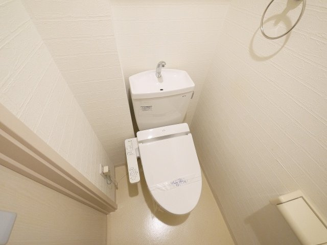 K’s Residence生駒のトイレ|コンパクトで使いやすいトイレです
