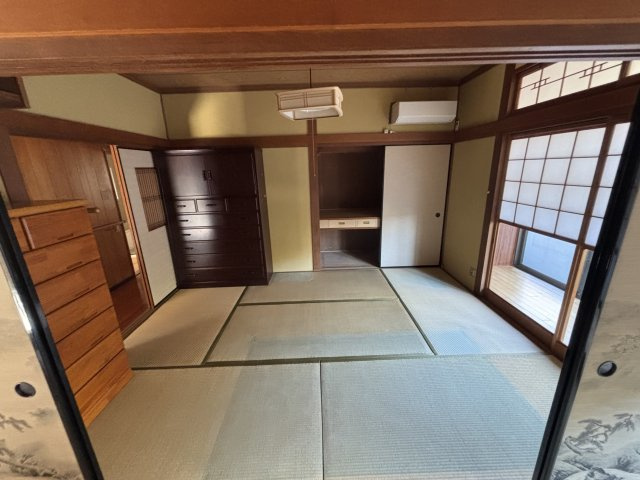 江良三丁目中古住宅の和室