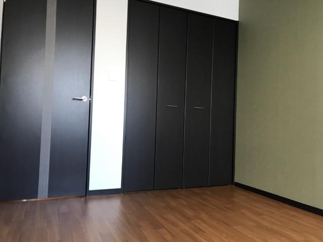 加古川市野口町野口のアパートの内装|洋室