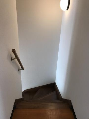 加古川市野口町野口のアパートのその他|階段