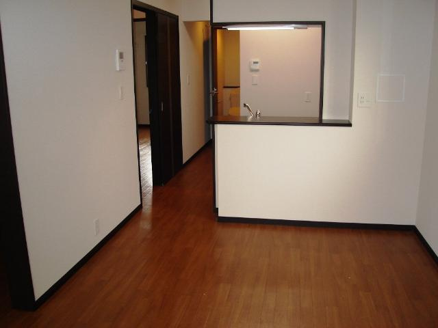 加古川市野口町野口のアパートの居間・リビング|リビング