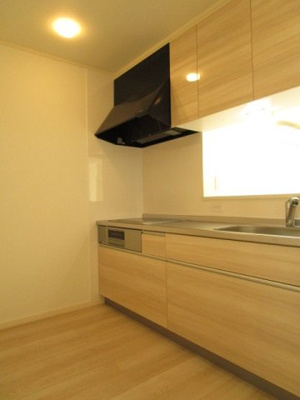 【キッチン】 | パークガーデン シャルドン | IH3口コンロ完備。