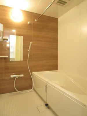 【浴室】 | パークガーデン シャルドン | 追炊き機能＆浴室乾燥機完備。