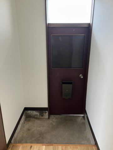コーポ武藤の玄関