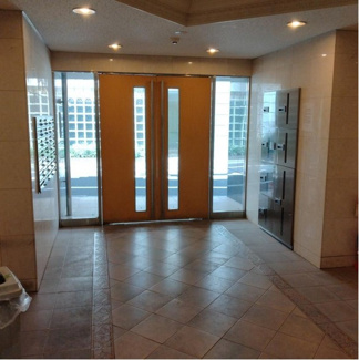 【ロビー】