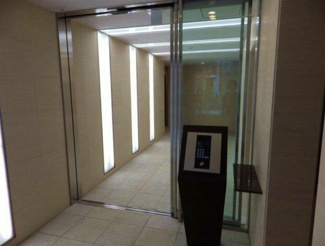 【エントランス】