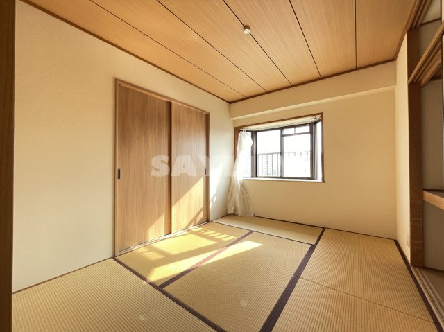 メゾンエスポアールの和室