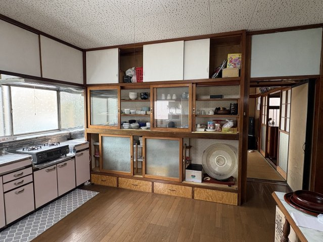 小名浜下神白字猪亦 中古一戸建てのキッチン