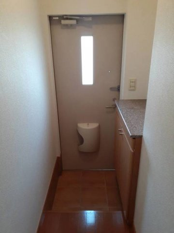 ジェルメ千本杉の玄関