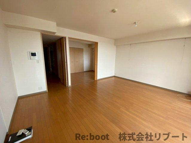 ガーデンアヴェニュー妙典の居間・リビング