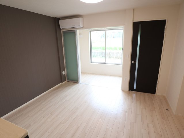 Hale ELUEKOの居間・リビング