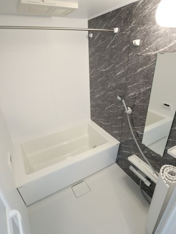 Hale ELUEKOの浴室