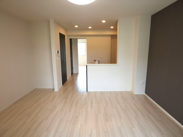 Hale ELUEKOの居間・リビング