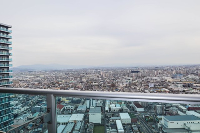 【展望】 | メガシティタワーズ THE WEST | 上層階ならでは開放的な眺望をお楽しみいただけます
