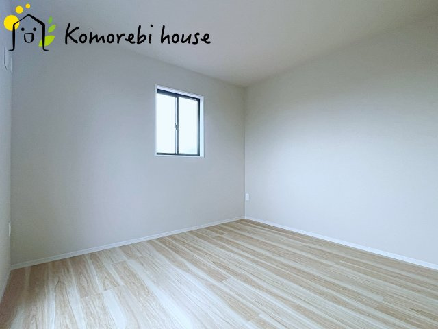 さいたま市北区本郷町　1期　新築一戸建て　リガーレ　02の寝室|ゆとりの広さです