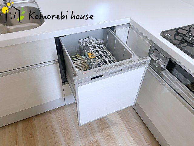 さいたま市北区本郷町　1期　新築一戸建て　リガーレ　02のキッチン|お料理しやすいキッチンです