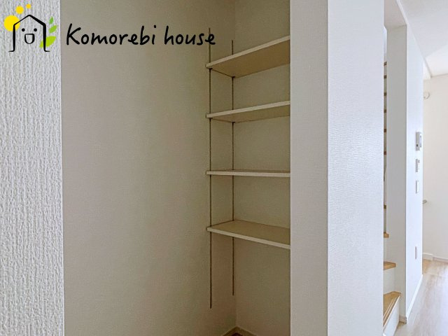 さいたま市北区本郷町　1期　新築一戸建て　リガーレ　02の収納|こまごまとしたものを収納できそうですね
