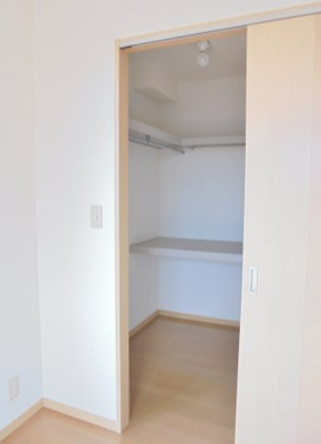 【収納】 | アビタシオン | ウォークインクローゼット
