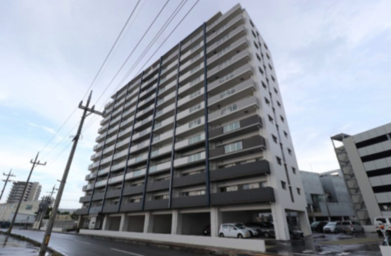 プレサンスロジェ宜野湾大山ヴォール