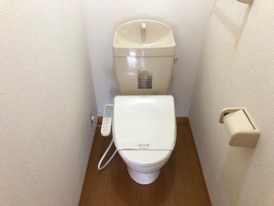 【トイレ】 | ディアコート札場 A棟 | 温水洗浄便座