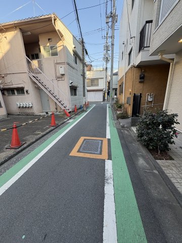 豊島区高田1丁目戸建の前面道路含む現地写真